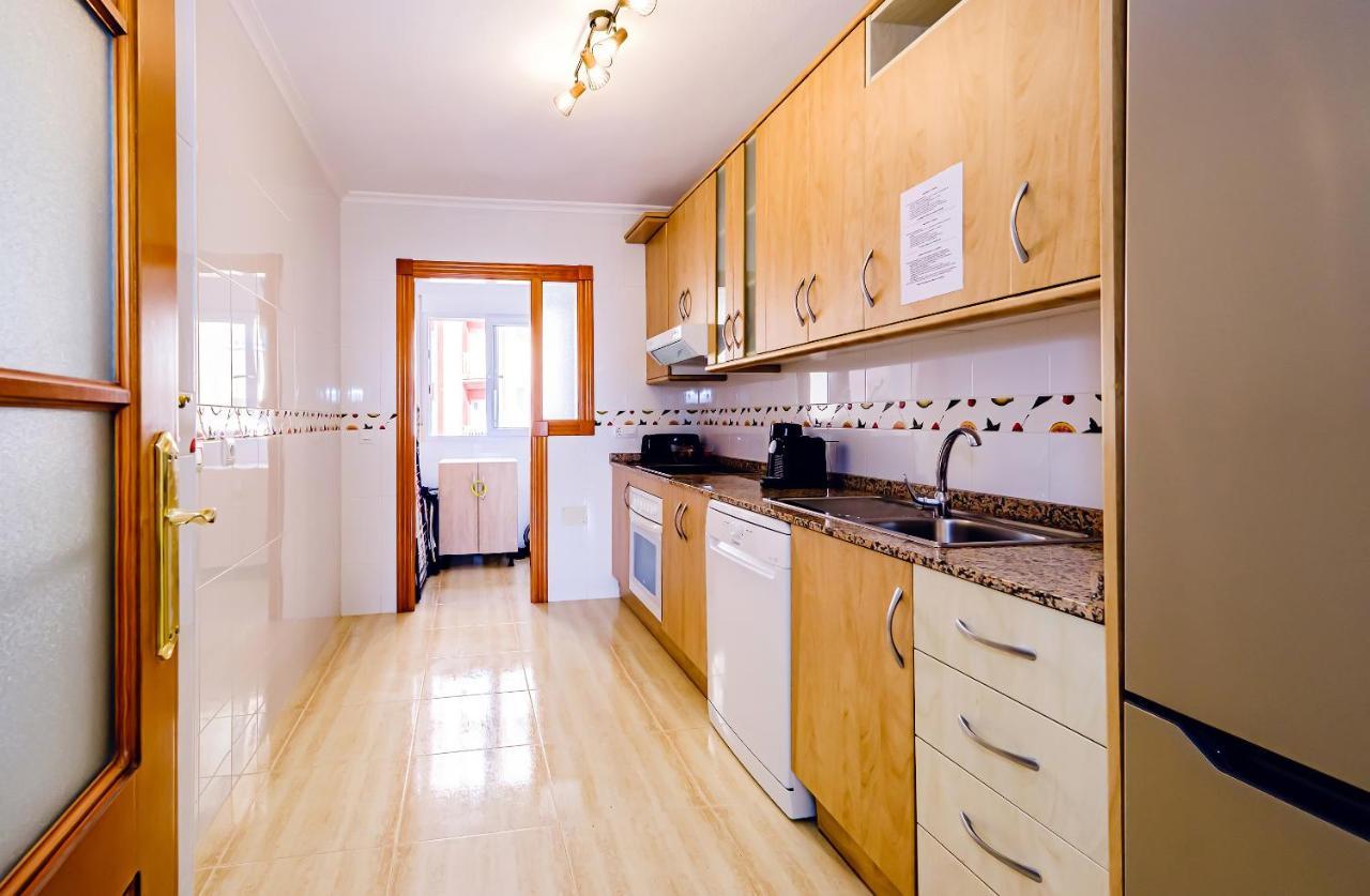 La Manga 2 Bedroom Apartment Near The Beach Murcia Bagian luar foto